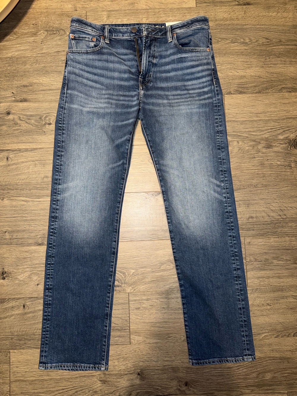 New American Eagle Outfitters Men's Medium Blue Straight Jeans